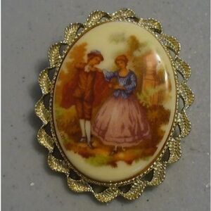 Brooch pendant Courting Couple Victorian West Germany